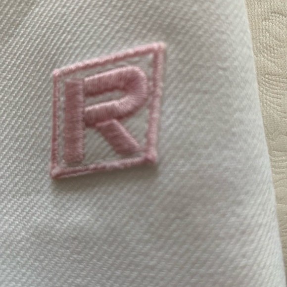 Lovely White & pink tennis skirt with pockets - Picture 3 of 6